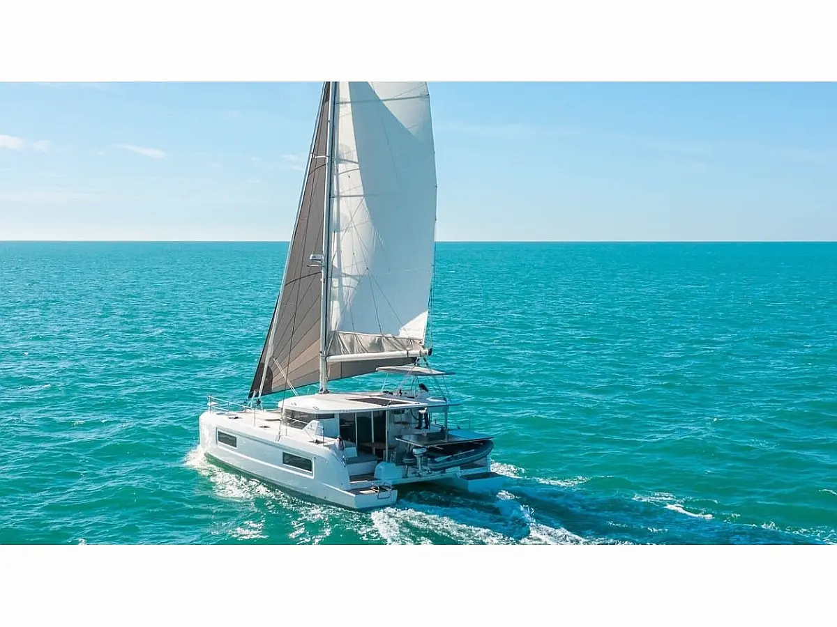 Lagoon 38