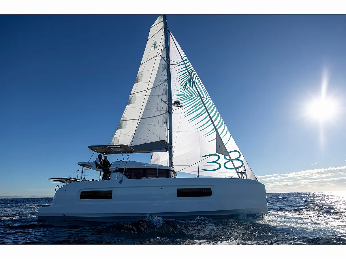Lagoon 38