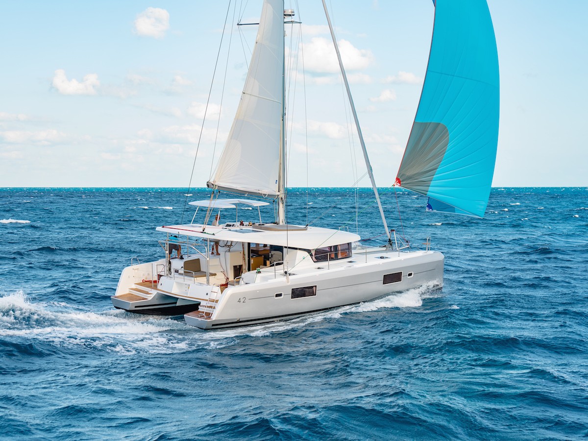 LAGOON 42