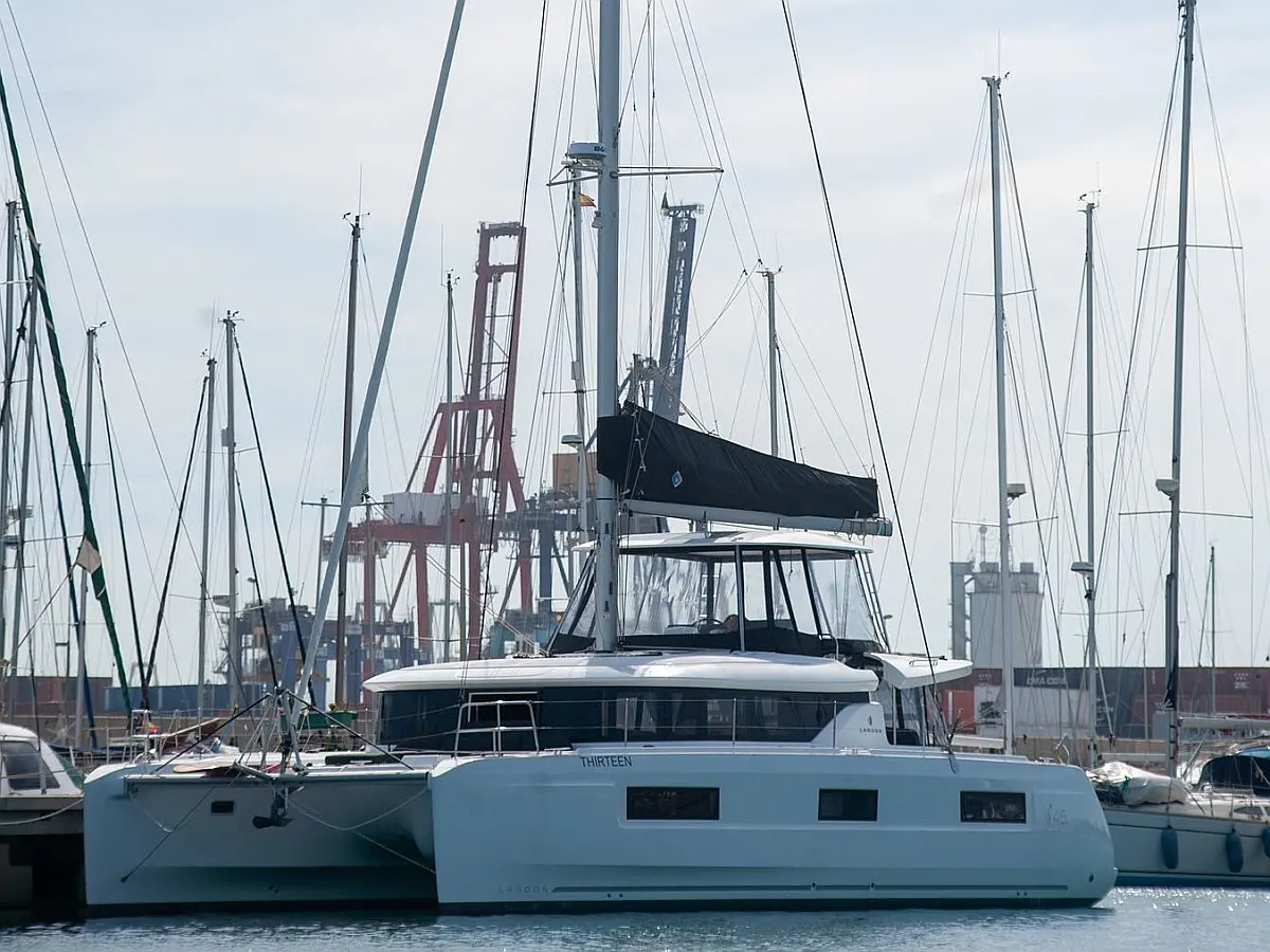 Lagoon 46 OWNERS