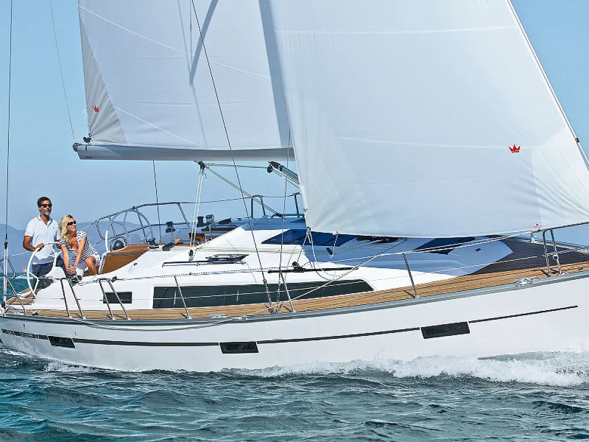 Bavaria Cruiser 37/2 cbs