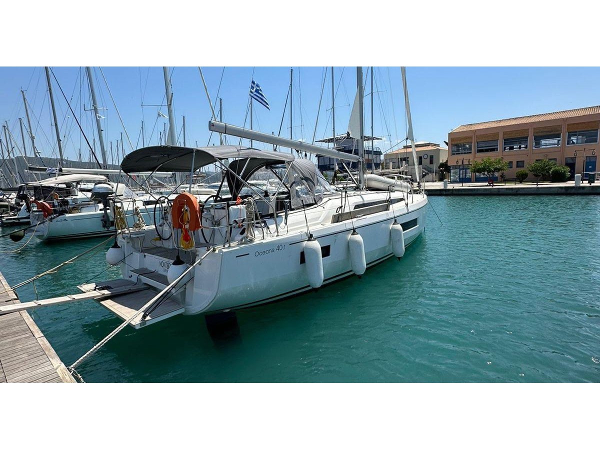 Oceanis 40.1 - (3 double beds)